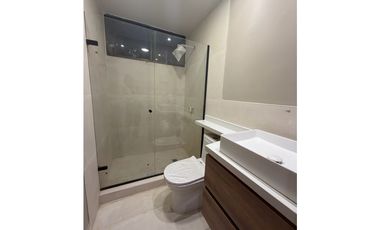 APARTAMENTO REMODELADO TOTALMENTE EN ARRIENDO EN ALTO PRADO