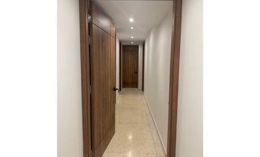 APARTAMENTO REMODELADO TOTALMENTE EN ARRIENDO EN ALTO PRADO