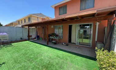 Hermosa casa en Condominio Valle Generoso, Pudahuel