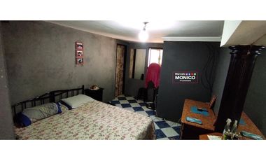 venta de 3 depto de 2 amb  EN PASO DEL REY BARRIO ZAPIOLA