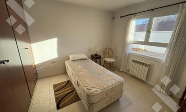 Alquiler Casa 3 dormitorios Cipolletti