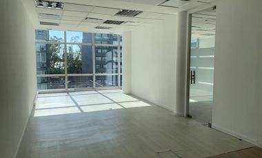 Alquiler de oficina de 180 m2 en Olivos