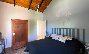 Venta casa de 2 dormitorio con pileta en Ricardone. Apta crédito.