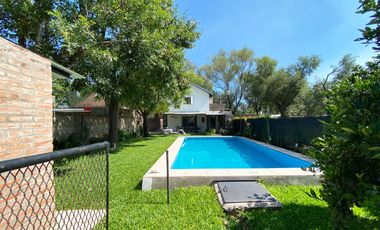Venta casa de 2 dormitorio con pileta en Ricardone. Apta crédito.