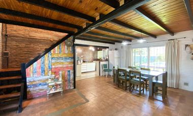 Venta casa de 2 dormitorio con pileta en Ricardone. Apta crédito.