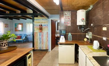 Venta casa de 2 dormitorio con pileta en Ricardone. Apta crédito.