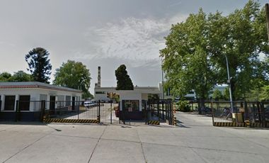 Excelentes naves industrial de 5530 m2 cubiertos en Hurlingham