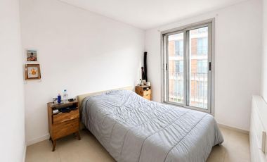 Departamento de dos ambientes grandes en alquiler