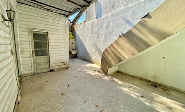 VENTA CASA 2 AMB 158 M2 VALENTIN ALSINA TERRAZA