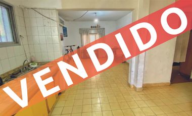 VENTA CASA 2 AMB 158 M2 VALENTIN ALSINA TERRAZA