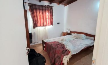 Excelente propiedad !!!- Mar De Ajo casa    2  deptos  de 2 y  3 ambientes - RETASADA!!!!!