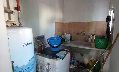 Excelente propiedad !!!- Mar De Ajo casa    2  deptos  de 2 y  3 ambientes - RETASADA!!!!!