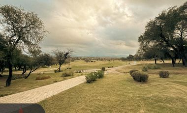 Departamento en Alquiler de 2 Dormitorios - Valle del Golf