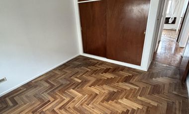 Excelente epartamento 3 ambientes. Olivos.
