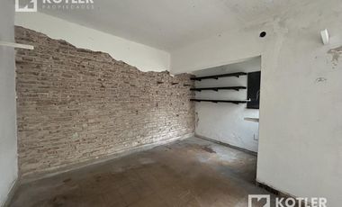 Inmueble c/ 2 Locales   Depto. 3 amb. c/ cochera s/Av. Alte. Brown