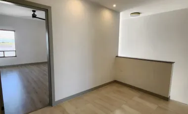 Casa en Venta en Viñedos, Torreón: Espaciosa y Bien Ubicada