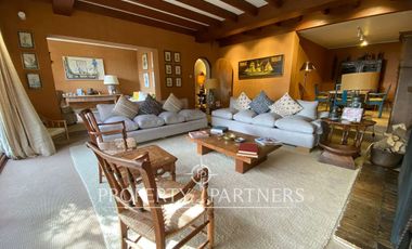 ARRIENDO POR DIA Gran Casa con Historia en el Corazón de Zapallar | A pasos de la playa