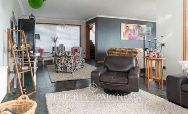 Hermosa casa con vista al Estrecho