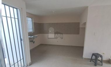 Casa sola en venta en Rincón de los Pinos, Ramos Arizpe, Coahuila