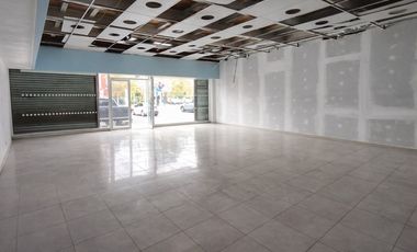 Local 91 m² Alto Flujo - Vitacura Vespucio