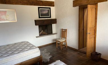 CABAÑA CON VOLCAN INCLUIDO