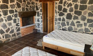 CABAÑA CON VOLCAN INCLUIDO