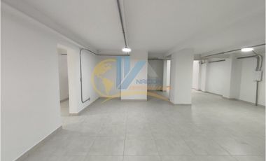 SE ARRIENDA CASA COMERCIAL RECIEN REMODELADA EN CAÑAVERAL
