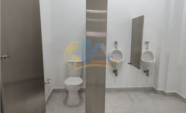 SE ARRIENDA CASA COMERCIAL RECIEN REMODELADA EN CAÑAVERAL