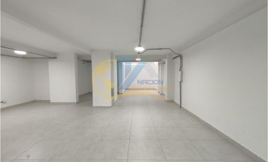 SE ARRIENDA CASA COMERCIAL RECIEN REMODELADA EN CAÑAVERAL