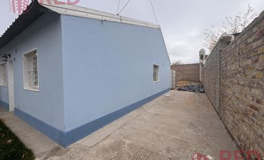 Casa en Alquiler de 3 dormitorios en Cipolletti