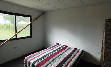 ¡OPORTUNIDAD! Casa de dos habitaciones en Solares Norte