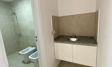 Duplex en alquiler 3 dormitorios en Lisandro olmos La Plata