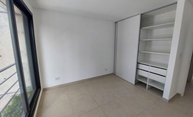 Departamento Dos ambientes con cochera cubierta a Estrenar
