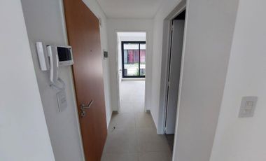 Departamento Dos ambientes con cochera cubierta a Estrenar