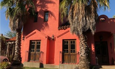 HERMOSA CASA ESTILO COLONIAL EN BARRIO MASCHWITZ PRIVADO