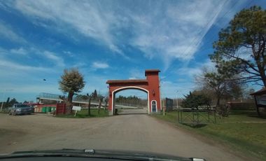 Lote en venta  Barrio Pque. Exaltación semicerrado