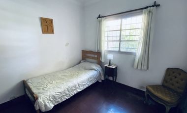 CASA 4 AMBIENTES EN  BARRIO UNO APTO CREDITO