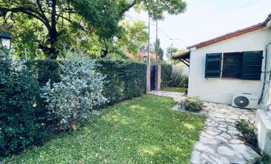 CASA 4 AMBIENTES EN  BARRIO UNO APTO CREDITO