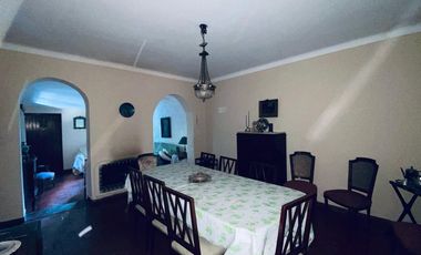 CASA 4 AMBIENTES EN  BARRIO UNO APTO CREDITO