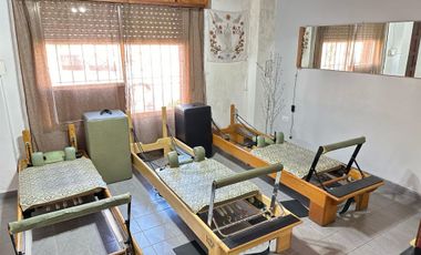 VENTA CASA 3 AMBIENTES, APTO CREDITO, CON PATIO
