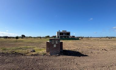 LOTE EN VENTA SAINT THOMAS CHICO CANNING