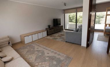 Casa en arriendo  en LO BARNECHEA