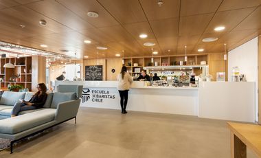 Únete a un entorno de coworking colaborativo en SANTIAGO DE CHILE, SPACES APOQUINDO