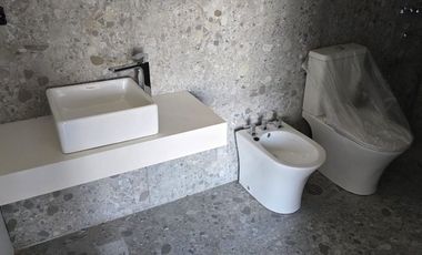 VENTA DPTO 3 AMB CON PATIO- COCHERA PARQUE LINEAL