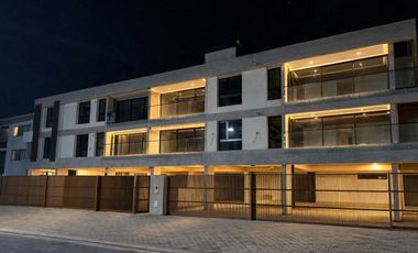 VENTA DPTO 3 AMB CON PATIO- COCHERA PARQUE LINEAL