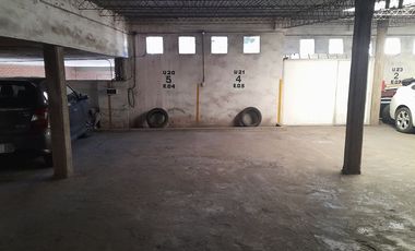 VENTA - SEMI-PISO DE 3 DORMITORIOS Y COCHERA