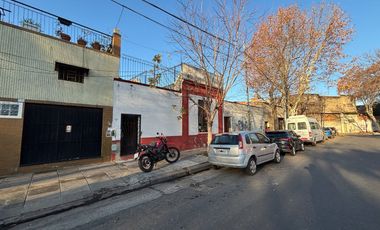 VENTA CASA 5 AMB PATIO + TERRAZA -PARQUE PATRICIOS