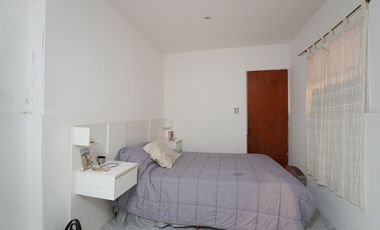 VENTA CASA 5 AMB PATIO + TERRAZA -PARQUE PATRICIOS