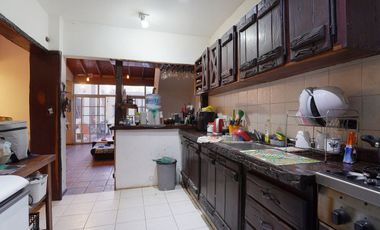 VENTA CASA 5 AMB PATIO + TERRAZA -PARQUE PATRICIOS