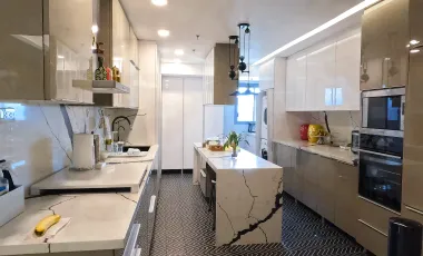 Fully Furnished Corner 2BR | Astoria Plaza- For Sale